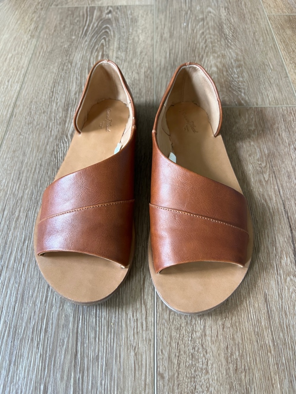Universal Thread Women's Brown Open-Toe D'Orsay Sandals